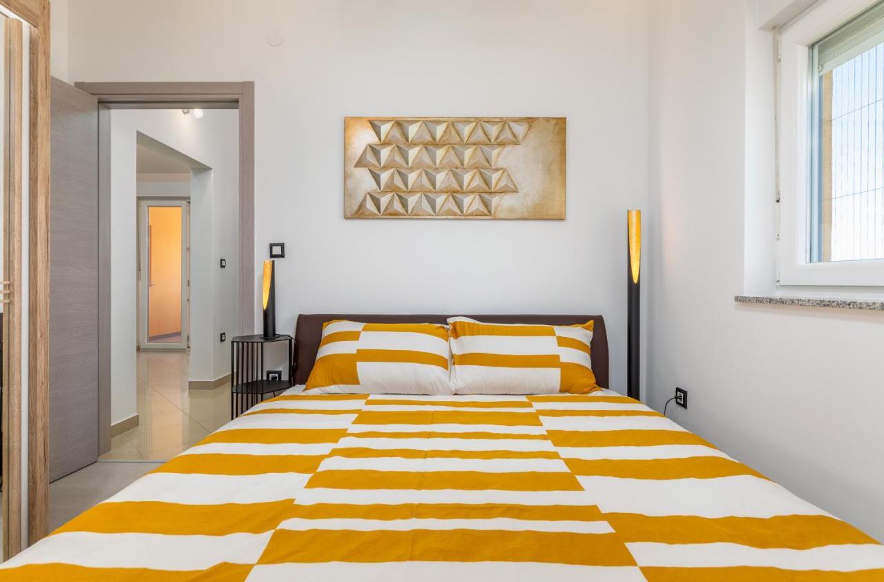 Apartment Vito With Sea View فاجانا المظهر الخارجي الصورة